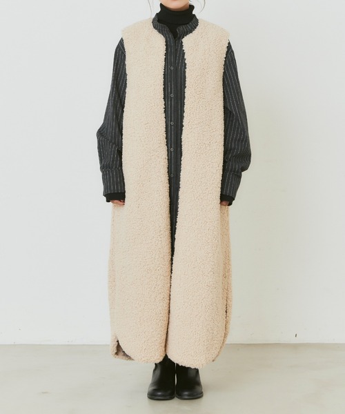 Libra Cue（リブラ キュー）の「ボアロングベスト（その他アウター・レディース・ブラック/アイボリー・FREE）」の4枚目の写真