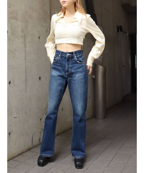 EVRIS（エヴリス）の「スリットフレアデニムパンツ（デニムパンツ・レディース・ブラック/インディゴブルー・SMALL/MEDIUM）」の11枚目の写真