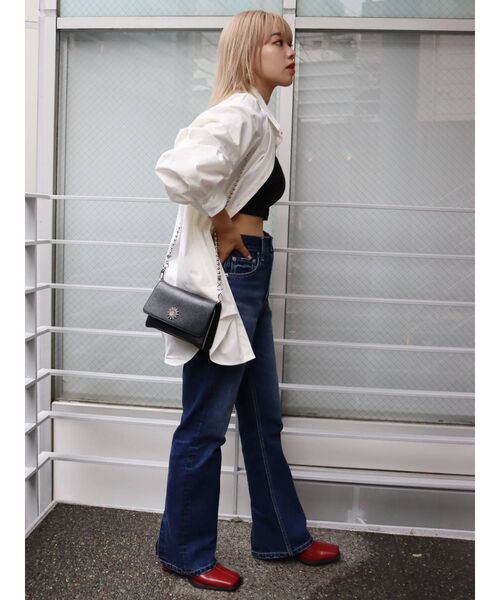 EVRIS（エヴリス）の「スリットフレアデニムパンツ（デニムパンツ・レディース・ブラック/インディゴブルー・SMALL/MEDIUM）」の5枚目の写真