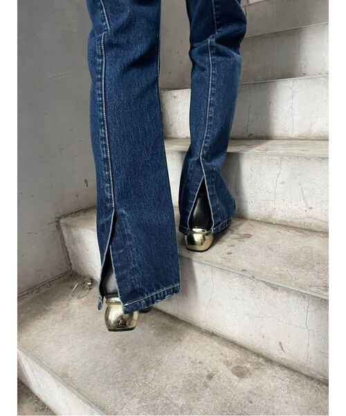 EVRIS（エヴリス）の「スリットフレアデニムパンツ（デニムパンツ・レディース・ブラック/インディゴブルー・SMALL/MEDIUM）」の12枚目の写真