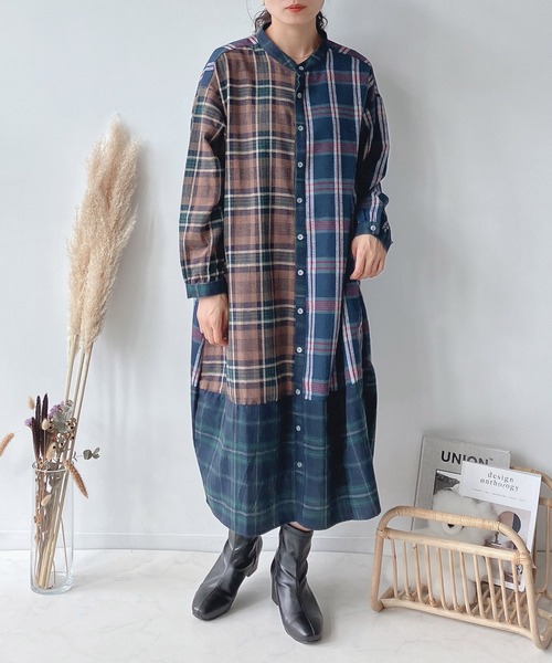 AS KNOW AS plus（アズノゥアズプラス）の「♪配色コクーンワンピース（ワンピース・レディース・チャコールグレー/ブラウン系/ネイビー系/ネイビー系2/グリーン系/ネイビー系3/サックスブルー系/ブラック系/グリーン系1/ブラック系1/グレー系1/ブラック系2/グリーン系2/ネイビー系4/ブラウン系5/ネイビー系5/レッド系5/レッド系6/ネイビー系6/ブルー系その他6/ブラック系6/ブルー系その他7/グリーン系3/サックスブルー系1/ブラウン系7/ブラック系7/ブルー系7/アイボリー系/ネイビー系7/ブルー系/ブラック系3/サックスブルー系2/ブラック系4・FREE）」の20枚目の写真