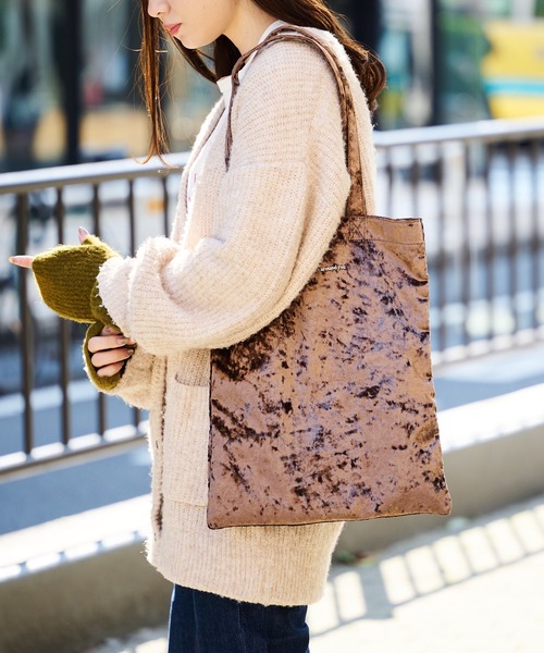 Actually（アクチュアリー）の「ベロアトート Mサイズ（エコバッグ/サブバッグ・レディース・ベージュ/ブラック/ブラウン・フリー）」の22枚目の写真