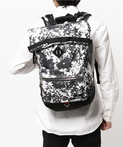 INDISPENSABLE （インディスペンサブル）の「WEGO/INDISPENSABLE デイパック FUNK（バックパック/リュック・メンズ・ブラック/ブラック系その他/グレー/カーキ/ネイビー/レッド系その他/その他1/その他2・FREE）」の15枚目の写真