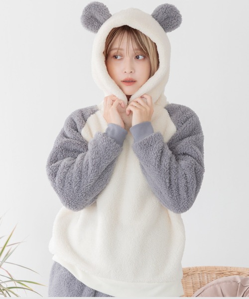 Dita(ディータ)の「ぷっくり耳付き。パンダ耳ファー起毛パーカーセットアップ(ルームウェア/パジャマ・レディース・ミント/グレイッシュベージュ/ピンク/ブルーグレー/スモークピンク/アッシュブラウン/グレー/サックスブルー・FREE)」の12枚目の写真