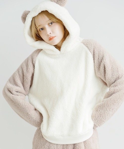 Dita(ディータ)の「ぷっくり耳付き。パンダ耳ファー起毛パーカーセットアップ(ルームウェア/パジャマ・レディース・ミント/グレイッシュベージュ/ピンク/ブルーグレー/スモークピンク/アッシュブラウン/グレー/サックスブルー・FREE)」の15枚目の写真