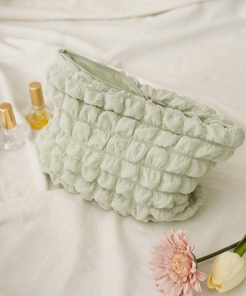 IAMUSE（アイアミューズ）の「ぽこぽこポーチ S0837【IAMUSE】（ポーチ・レディース・オレンジ/ライラック/ブルー/ピンク/ミント/ブラック/アイボリー・FREE）」の3枚目の写真