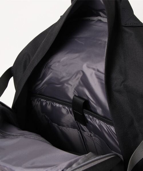 and it_（アンドイット）の「anello リップストップポリＨＣ 大容量リュック（バックパック/リュック・レディース・ブラック/ピンク/ベージュ・FREE）」の9枚目の写真
