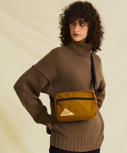 KELTY(ケルティ)の「女性人気商品【KELTY】ショルダーバッグ / RECTANGLE ZIP SHOULDER(ショルダーバッグ・メンズ・セージグリーン/モカ/ブラウン系その他/タン/ブラック/マスタード/ネイビー/ダークグレー/オリーブ・FREE)」の13枚目の写真