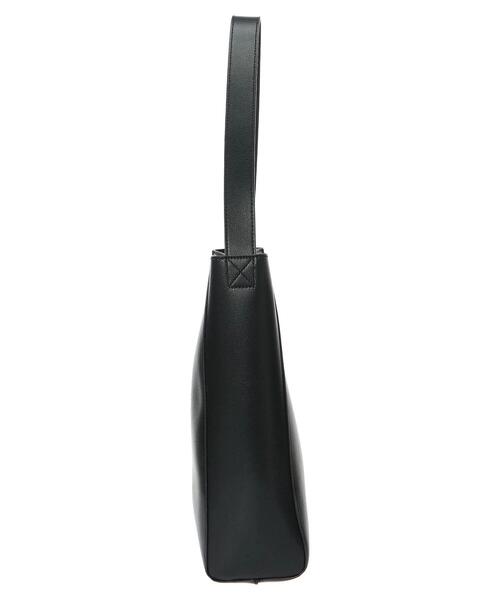 koe(コエ)の「フェイクレザーワンハンドルショルダーバッグ(トートバッグ・レディース・グレイッシュベージュ/ブラック/アイボリー・FREE)」の16枚目の写真