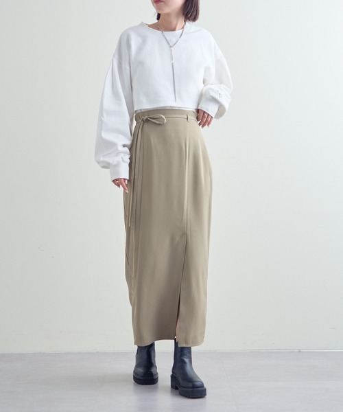 mline（エムライン）の「【サイズ展開あり】[mline]スリットタイトスカート（スカート・レディース・チャコールグレー/ブラック/グリーン・1/2）」の8枚目の写真