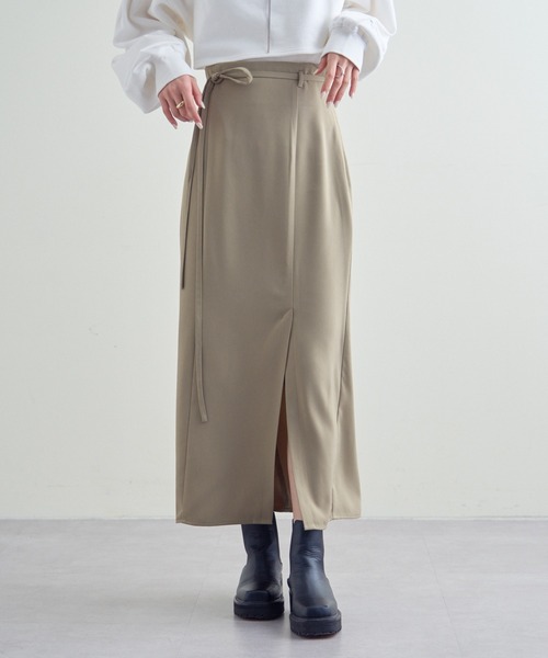 mline（エムライン）の「【サイズ展開あり】[mline]スリットタイトスカート（スカート・レディース・チャコールグレー/ブラック/グリーン・1/2）」の22枚目の写真