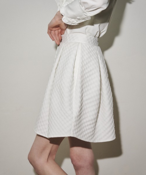 MIRO AMURETTE(ミロアミュレット)の「check tuck skirt/タックミニスカート(スカート・レディース・ホワイト/ブラック・FREE)」の13枚目の写真