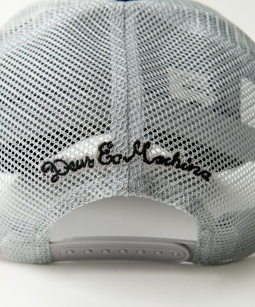 DEUS EX MACHINA（デウスエクスマキナ）の「[DEUS EX MACHINA/デウス エクス マキナ] BAYLANDS TRUCKER メッシュキャップ（キャップ・メンズ・グレー/ホワイト/ブラック・ONE SIZE）」の12枚目の写真