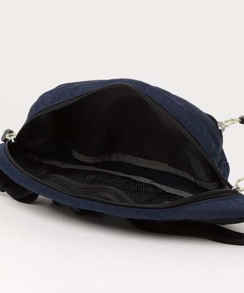CHUMS(チャムス)の「CHUMS/チャムス ヒップバック REC SMALL OVAL WAIST PACK CH60-3401(ボディバッグ/ウエストポーチ・メンズ・ホワイト/ネイビー/ブラウン/ブラック・FREE)」の11枚目の写真