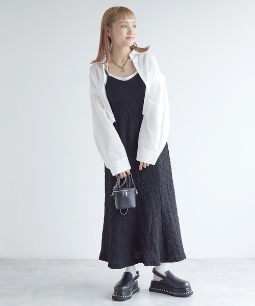 w closet（ダブルクローゼット）の「【2WAY】クロップドシャツ（シャツ/ブラウス・レディース・オフホワイト/サックスブルー/ストライプ・FREE）」の22枚目の写真