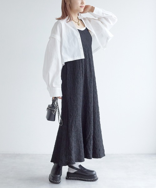 w closet（ダブルクローゼット）の「【2WAY】クロップドシャツ（シャツ/ブラウス・レディース・オフホワイト/サックスブルー/ストライプ・FREE）」の9枚目の写真