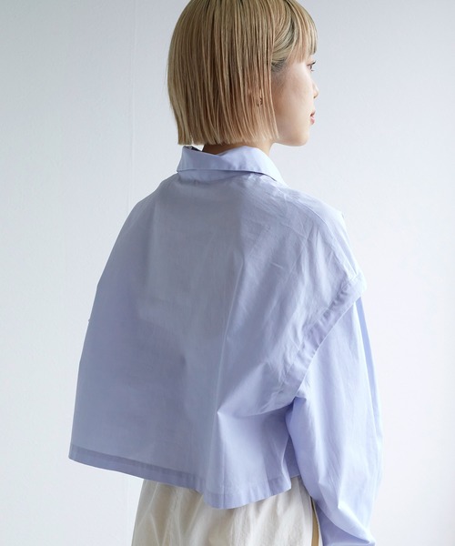 w closet（ダブルクローゼット）の「【2WAY】クロップドシャツ（シャツ/ブラウス・レディース・オフホワイト/サックスブルー/ストライプ・FREE）」の10枚目の写真