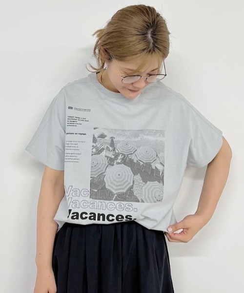 PUAL CE CIN(ピュアルセシン)の「フォトプリントTシャツ(Tシャツ/カットソー・レディース・オフホワイト/ライトグレー/ベージュ・FREE)」の3枚目の写真