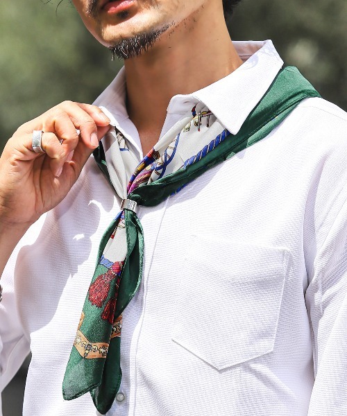 エトロ　ペガサスのスカーフリング　未使用 ☆ETRO☆ スカーフリング ロゴ サークル ゴールド - メルカリ