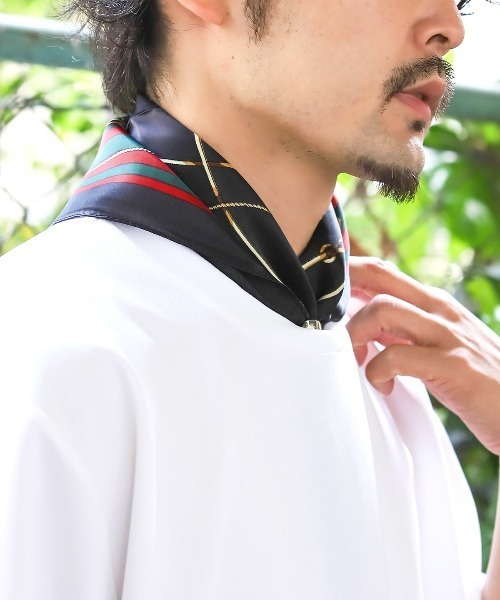 OHGA ブラウス　バンダナスカーフ付きセット　ブラック・ホワイト SZT: 68cm×68cm 大判スカーフ（バンダナ/スカーフ）｜SHIZUTA