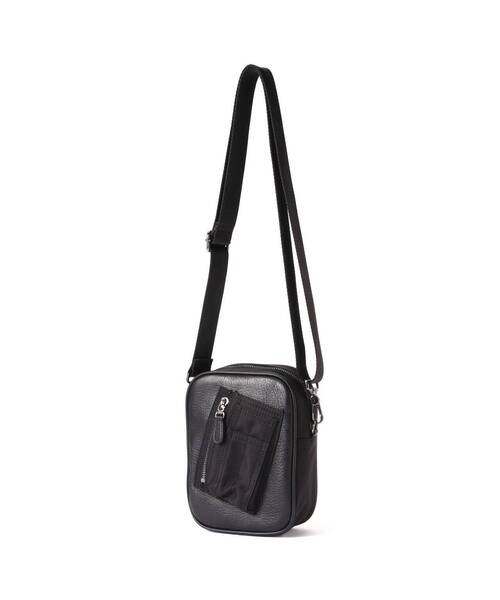 AVIREX（アヴィレックス）の「【直営店限定】NYLON COMBI LEATHER SHOULDER BAG/ ナイロンコンビ レザーショルダーバッグ（ショルダーバッグ・レディース・ブラック・F）」の3枚目の写真