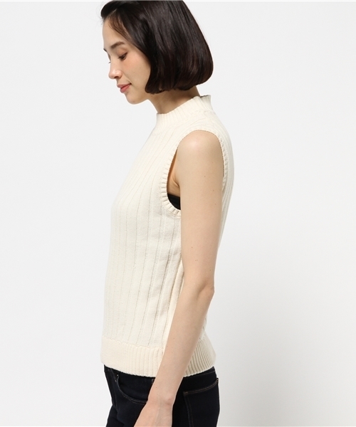 Chico（チコ）の「ハイネックRIBノースリニット（ニット/セーター・レディース・クリーム/モスグリーン/ホワイト・FREE）」の7枚目の写真