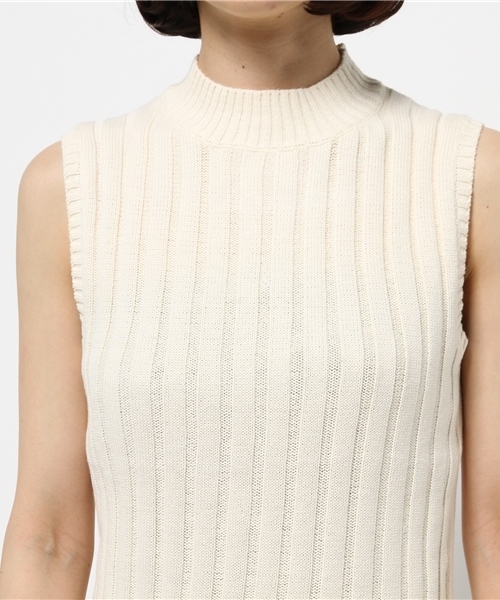 Chico（チコ）の「ハイネックRIBノースリニット（ニット/セーター・レディース・クリーム/モスグリーン/ホワイト・FREE）」の9枚目の写真