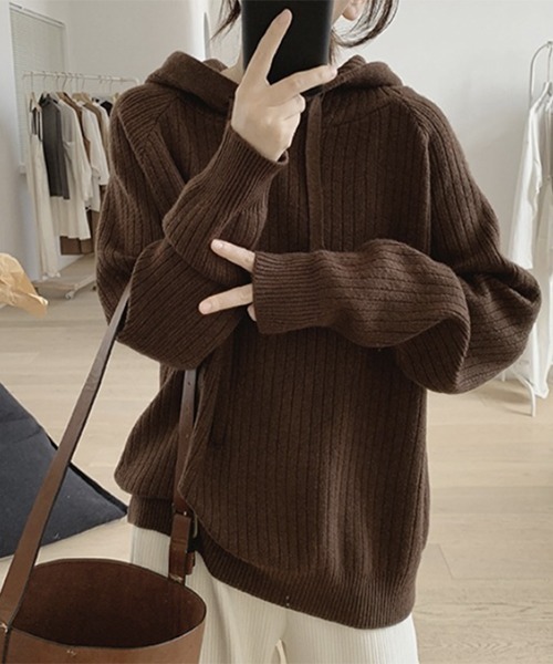 gossip!ロサンゼルス(ゴシップロサンゼルス)の「YUGA フード付きプルオーバー(ニット/セーター・レディース・グレー/ブラック/ブルー/ブラウン/ベージュ・FREE)」の3枚目の写真