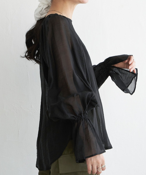 VENCEEXCHANGE（ヴァンスエクスチェンジ）の「袖フレアブラウス（シャツ/ブラウス・レディース・ホワイト/ブラック/ベージュ・M）」の21枚目の写真