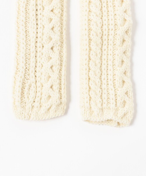 BEAMS BOY（ビームスボーイ）の「HIGHLAND 2000 / ケーブル アーム ウォーマー（アームカバー・レディース・レッド/グレー系その他/オフホワイト・ONE SIZE）」の5枚目の写真