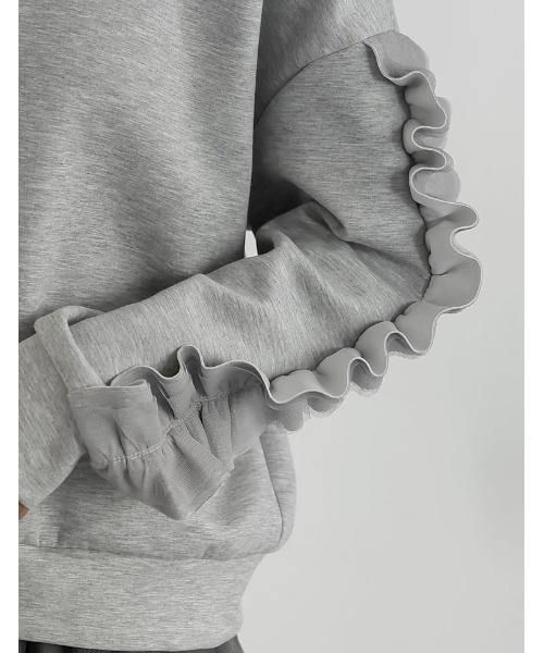 Re:EDIT（リエディ）の「クルーネックフリルスリーブダンボールトップス（スウェット・レディース・グレー/ホワイト系/ブラック・MEDIUM/LARGE）」の5枚目の写真