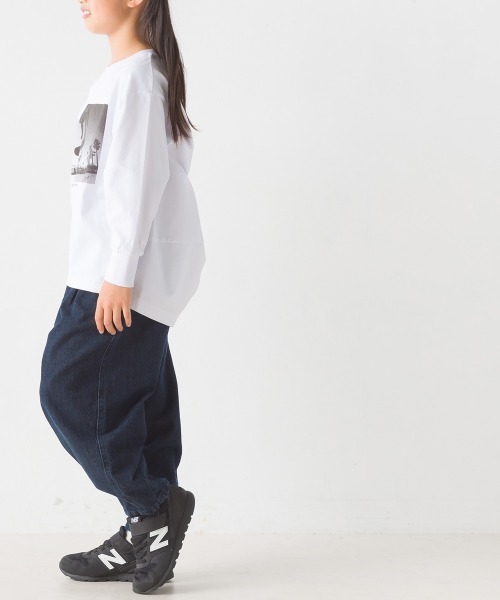 OMNES(オムネス)の「キッズコクーンシルエットプリント長袖Tシャツ(Tシャツ/カットソー・キッズ・ホワイト/ブラック/グレー/グリーン・100/110/130/140/120)」の6枚目の写真