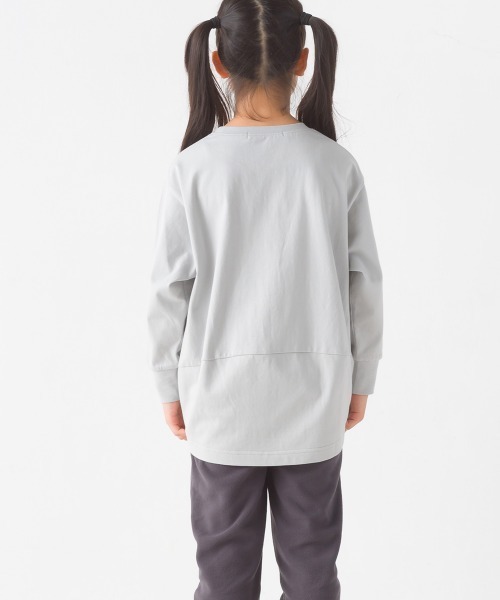 OMNES(オムネス)の「キッズコクーンシルエットプリント長袖Tシャツ(Tシャツ/カットソー・キッズ・ホワイト/ブラック/グレー/グリーン・100/110/130/140/120)」の17枚目の写真