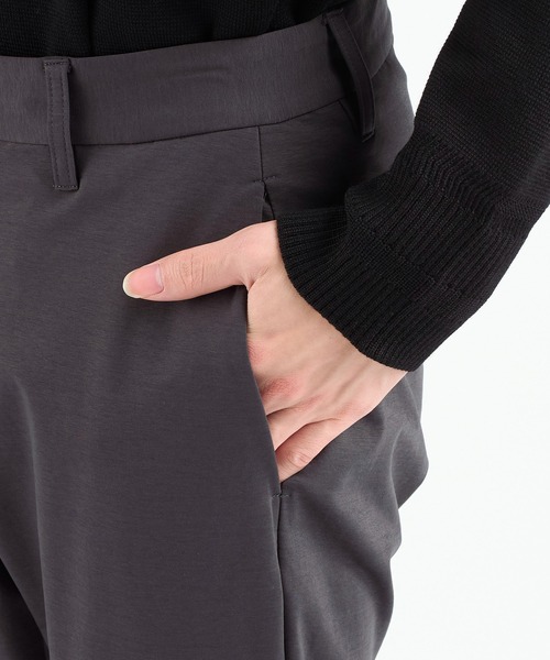 ATTACHMENT（アタッチメント）の「STUDIOUS別注 SLIM SLACKS