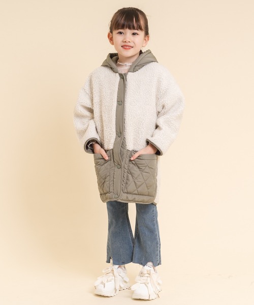 URBAN CHERRY（アーバンチェリー）の「【おうちで洗える】ロングボア切り替えキルティングコート（ブルゾン・キッズ・ブラウン/カーキ/ブラック・110cm/120cm/130cm/140cm/150cm）」の9枚目の写真