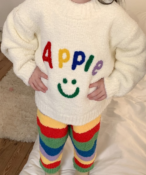 aimoha（アイモハ）の「【aimoha-KIDS-】子供服　モチモチパジャマセット (AW)（セットアップ・キッズ・ホワイト/ブラック・120/130/100/110/90/140）」の4枚目の写真