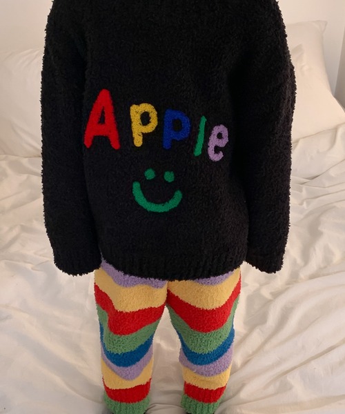 aimoha（アイモハ）の「【aimoha-KIDS-】子供服　モチモチパジャマセット (AW)（セットアップ・キッズ・ホワイト/ブラック・120/130/100/110/90/140）」の5枚目の写真