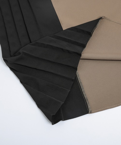 La-gemme(ラジェム)の「プリーツ切換えワンピース(ワンピース・レディース・ブラック系/ブラウン系/ベージュ系その他/ブルー系その他・フリー)」の10枚目の写真