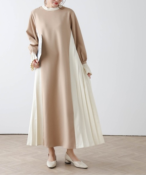 La-gemme(ラジェム)の「プリーツ切換えワンピース(ワンピース・レディース・ブラック系/ブラウン系/ベージュ系その他/ブルー系その他・フリー)」の17枚目の写真