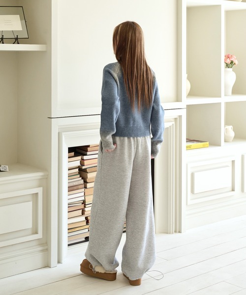 UNE MANSION（ユヌマンション）の「【男女兼用ユニセックス】【 足長効果あり】【起毛仕様】【パンツストリングで調節可能】足長美脚シルエットワイドストレートストリング起毛スウェットパンツ（スウェットパンツ・レディース・グリーン/ピンク/グレー/ブラック/ライトグレー/ネイビー/ライトピンク・FREE）」の11枚目の写真