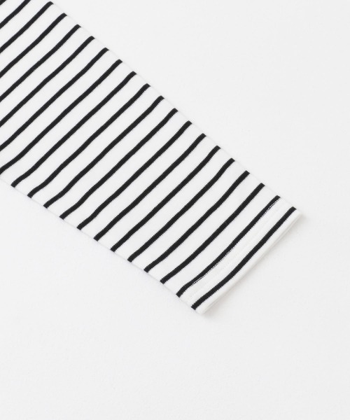 URBAN RESEARCH DOORS（アーバンリサーチドアーズ）の「スムースボーダーカットソー（Tシャツ/カットソー・レディース・ブラック系その他/ホワイト系その他/ブルー系その他・MEDIUM）」の5枚目の写真