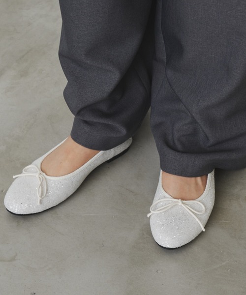 Aunt Marie's（アントマリーズ）の「ラメリボンバレーシューズ（バレエシューズ・レディース・ブラック/ホワイト/シルバー・M/S/L）」の4枚目の写真