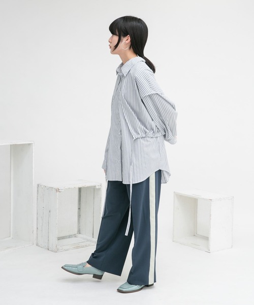 KBF（ケイビーエフ）の「ストライプレイヤードBIGシャツ（シャツ/ブラウス・レディース・ブルー系その他/ホワイト系その他/ベージュ系その他・ONE）」の17枚目の写真