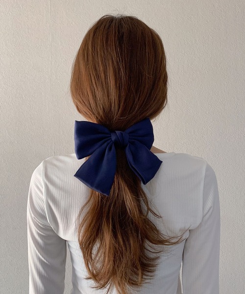 SHEPP（シープ）の「カラフルリボン ヘアアクセ/バレッタ（バレッタ/ヘアクリップ・レディース・ブラック/ネイビー/パープル/イエロー/レッド/ピンク/グリーン・FREE）」の3枚目の写真