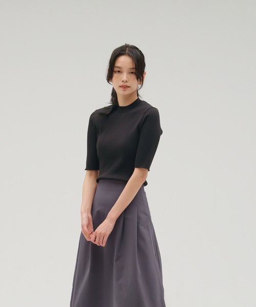 NEW BALANCE(ニューバランス)の「MET24 Knit Short Sleeve Tee(Tシャツ/カットソー・レディース・ライトベージュ/ブラック/ホワイト・ONE SIZE)」の2枚目の写真