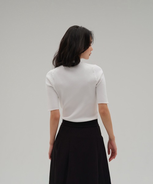 NEW BALANCE(ニューバランス)の「MET24 Knit Short Sleeve Tee(Tシャツ/カットソー・レディース・ライトベージュ/ブラック/ホワイト・ONE SIZE)」の19枚目の写真