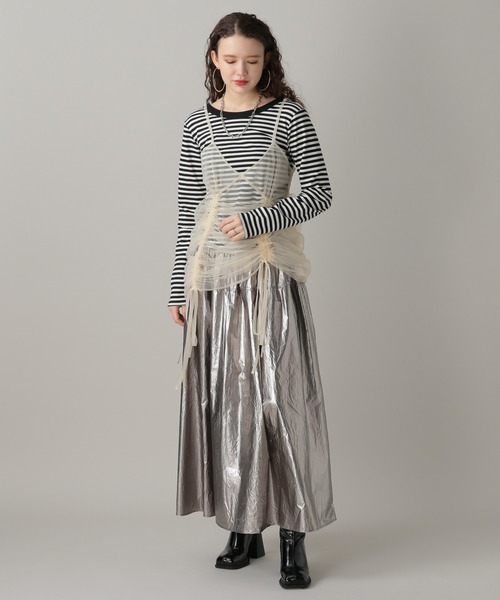 FOREVER 21（フォーエバー トゥエンティーワン）の「【2024SS】バックオープンカットプルオーバー（Tシャツ/カットソー・レディース・ブラック×ホワイト/オフホワイト/ブラック・SMALL/MEDIUM）」の11枚目の写真