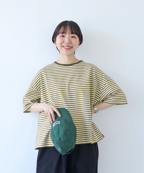 PAR ICI（パーリッシィ）の「ボーダー配色バインダー 5分袖BIG Tシャツ（Tシャツ/カットソー・レディース・グリーン/ピンク系その他/サックスブルー/ブラック/ライトブルー/オレンジ/イエロー/カーキ/マスタード/ダークブラウン/グリーン系その他/ピンク系その他2・FREE）」の9枚目の写真