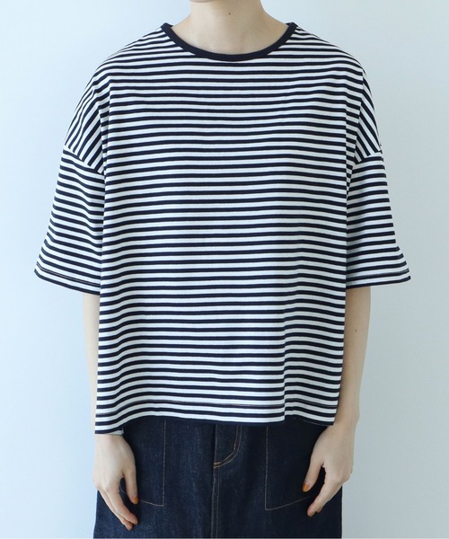 PAR ICI（パーリッシィ）の「ボーダー配色バインダー 5分袖BIG Tシャツ（Tシャツ/カットソー・レディース・グリーン/ピンク系その他/サックスブルー/ブラック/ライトブルー/オレンジ/イエロー/カーキ/マスタード/ダークブラウン/グリーン系その他/ピンク系その他2・FREE）」の21枚目の写真