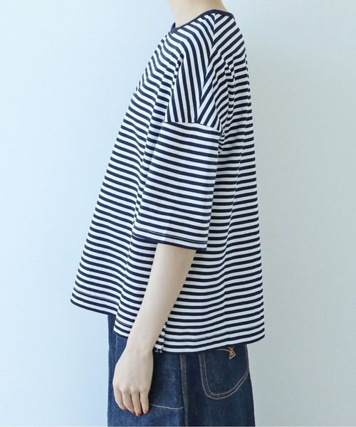 PAR ICI（パーリッシィ）の「ボーダー配色バインダー 5分袖BIG Tシャツ（Tシャツ/カットソー・レディース・グリーン/ピンク系その他/サックスブルー/ブラック/ライトブルー/オレンジ/イエロー/カーキ/マスタード/ダークブラウン/グリーン系その他/ピンク系その他2・FREE）」の22枚目の写真